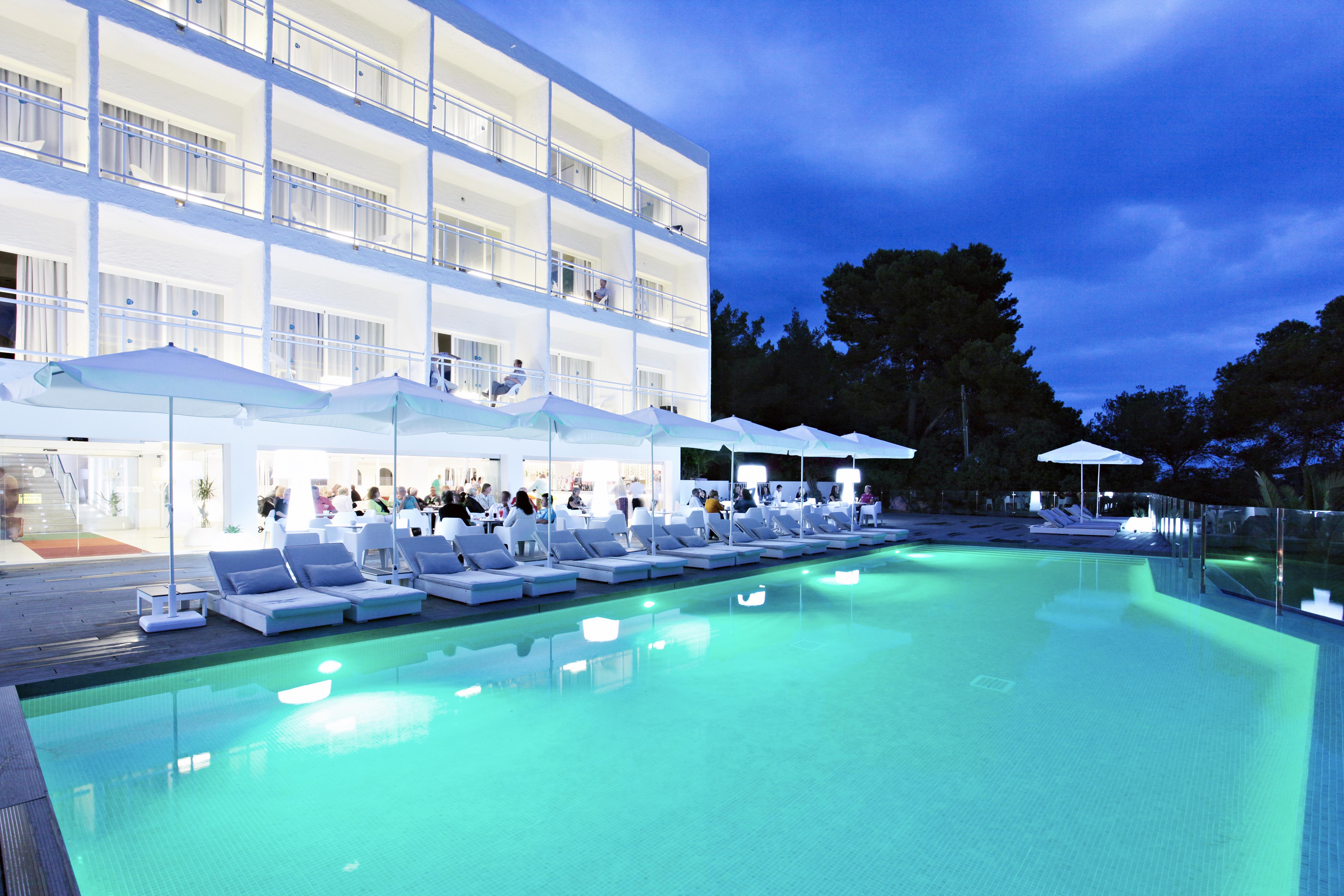 Grupotel Ibiza Beach Resort - Adults Only بورتينانكس المظهر الخارجي الصورة